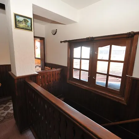 Gasthof Ograjdenska Kushta Borovichene
