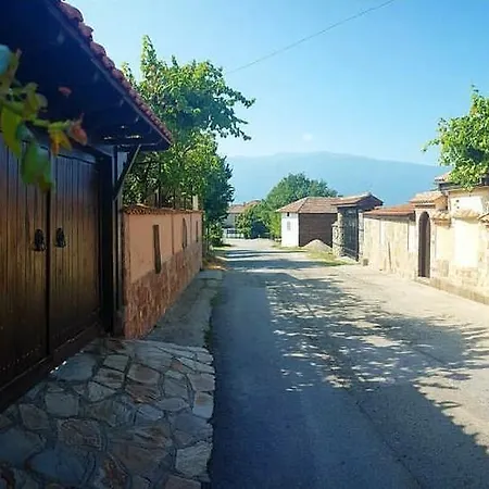 Gasthof Ograjdenska Kushta 2*